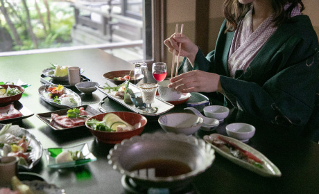 街道料亭“花遊膳”