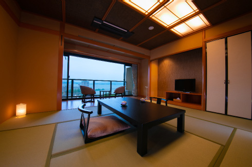 Japanese-Western Standard Suite with an Open-Air Hot Spring Bath