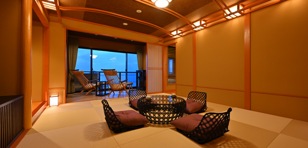 Japanese-Western Standard Suite with an Open-Air Hot Spring Bath