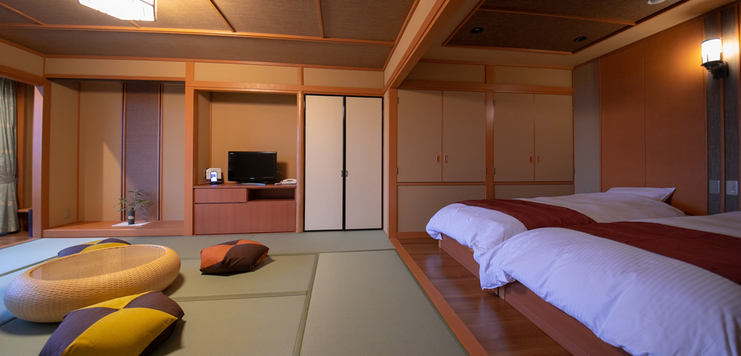 Japanese & western guest room with a private open air bath