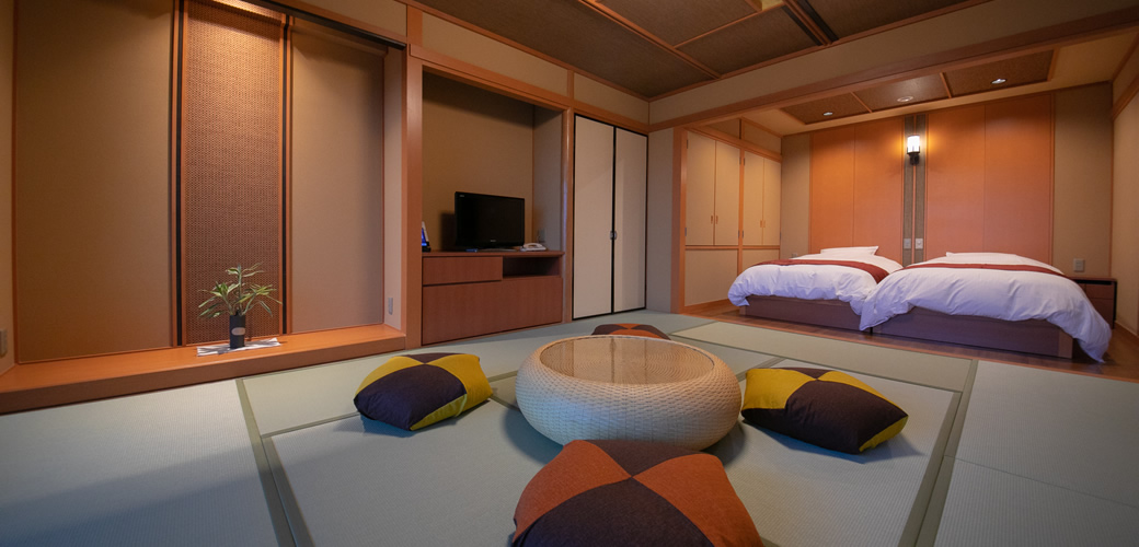 Japanese & western guest room with a private open air bath