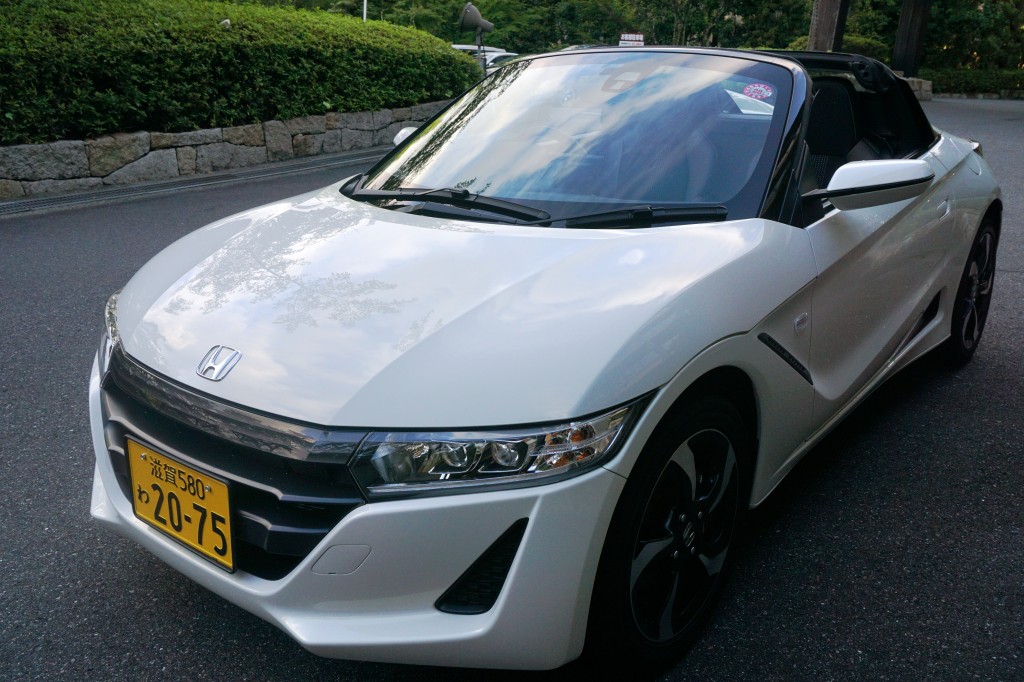 開放感たっぷり 今話題のホンダ オープンカー S660 でびわ湖ドライブを満喫 新着情報 滋賀県の温泉旅館なら雄琴 おごと 温泉びわ湖花街道 公式サイト
